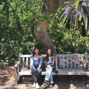 Meet your Posher, Ella